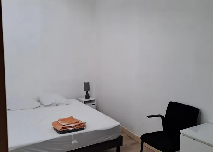 Maison De Village Avec Terrasse Proche Plages Сasa de vacaciones Lespignan